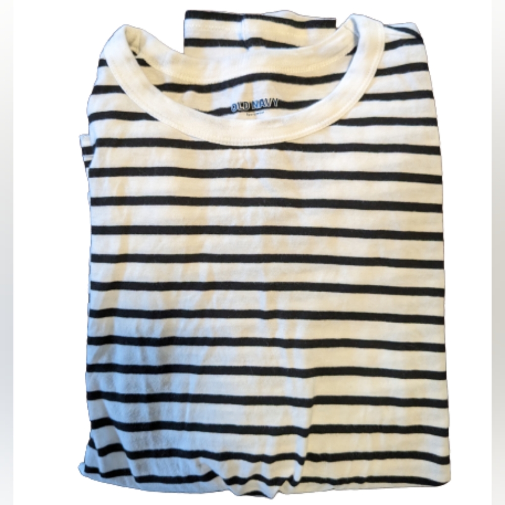 Old Navy long sleeve striped shirt